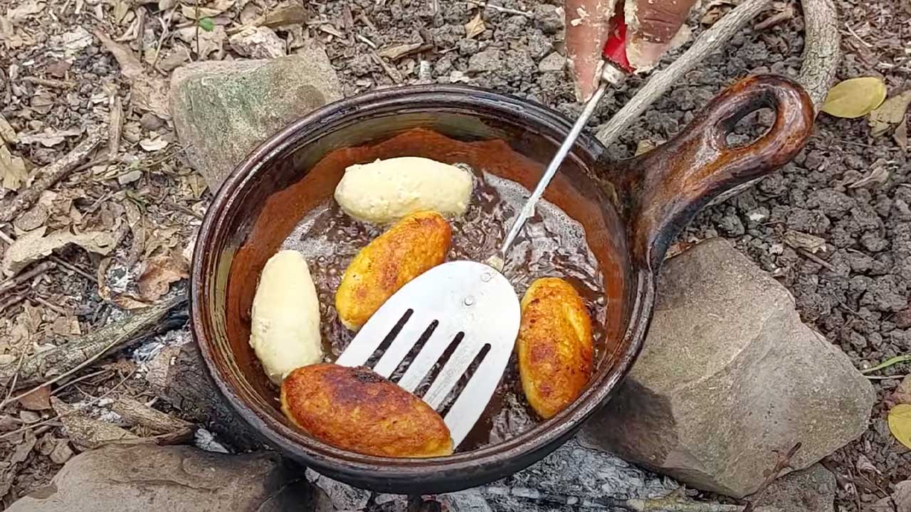 Receta de Molotes de Papa - La Huasteca